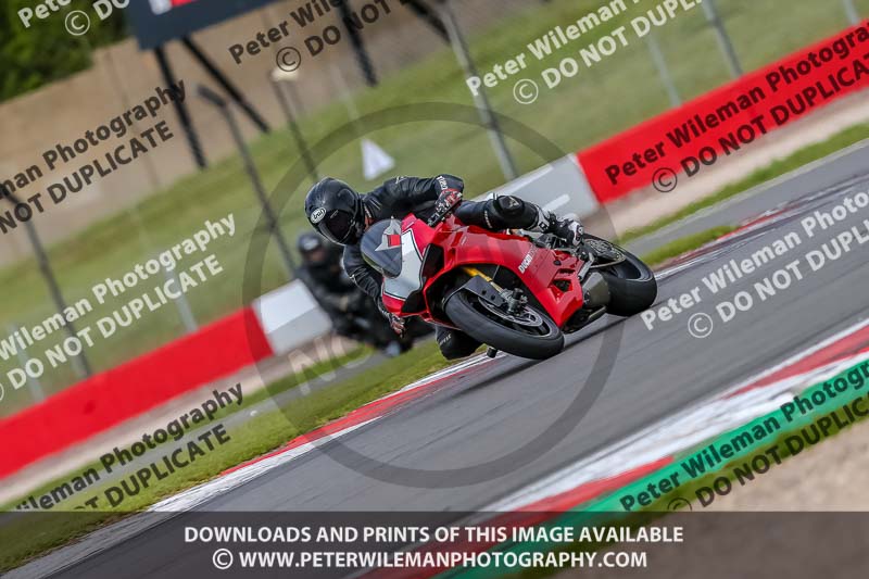 PJ Motorsport Photography;donington no limits trackday;donington park photographs;donington trackday photographs;no limits trackdays;peter wileman photography;trackday digital images;trackday photos